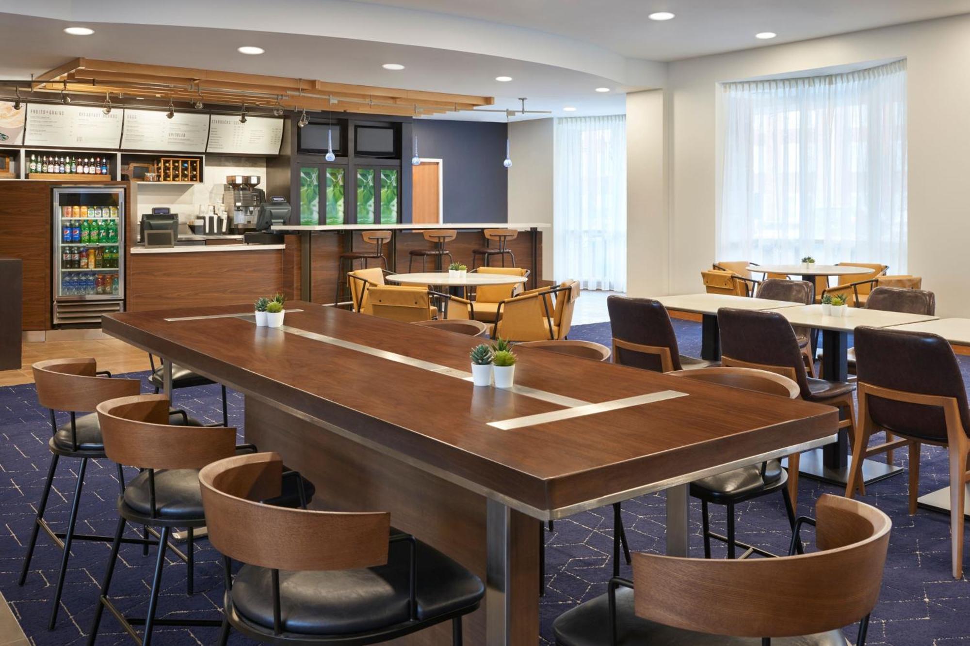 Courtyard By Marriott Toronto Маркем Экстерьер фото
