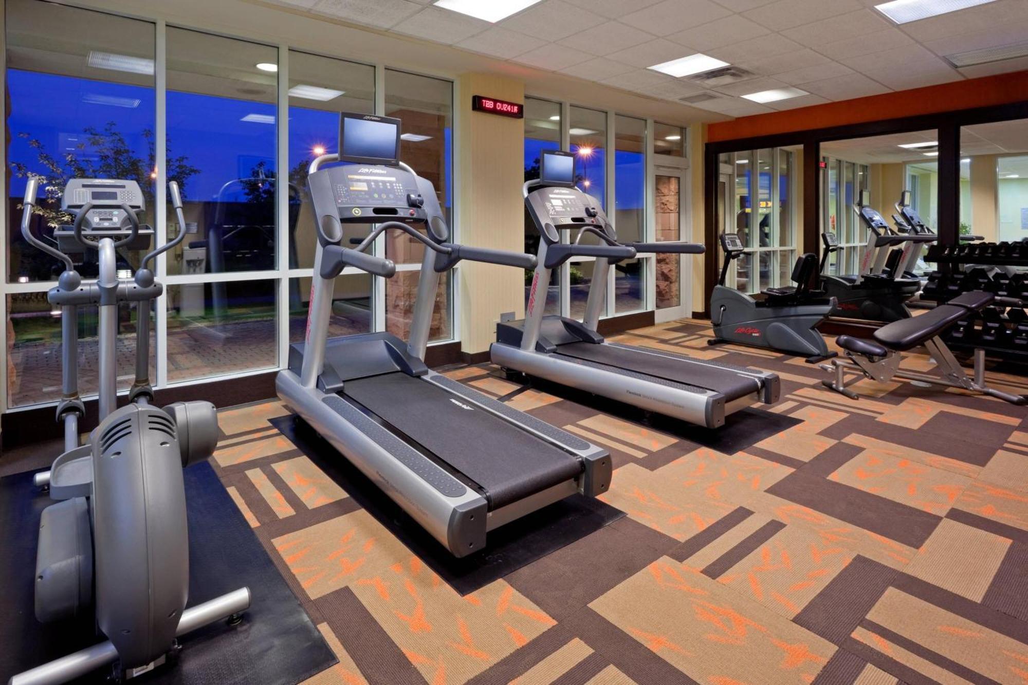Courtyard By Marriott Toronto Маркем Экстерьер фото